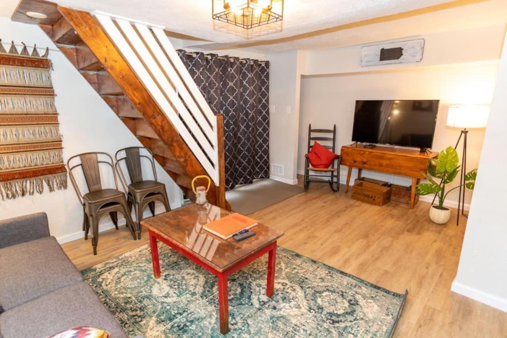 Cozy & Comfy Cottage In The City - W Parking Πίτσμπουργκ Εξωτερικό φωτογραφία