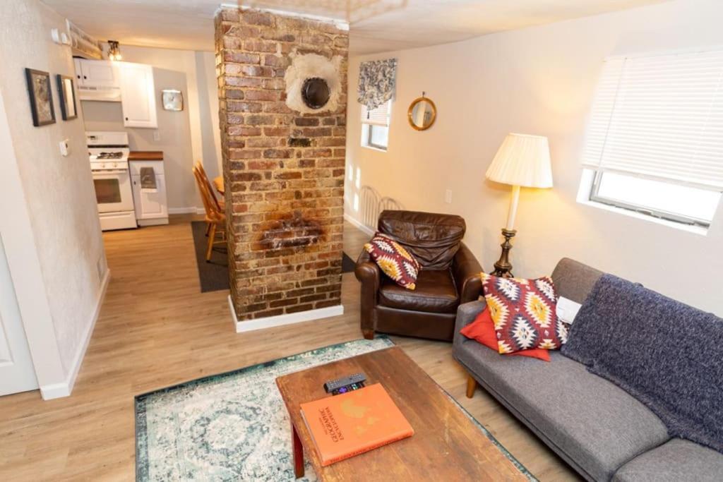 Cozy & Comfy Cottage In The City - W Parking Πίτσμπουργκ Εξωτερικό φωτογραφία